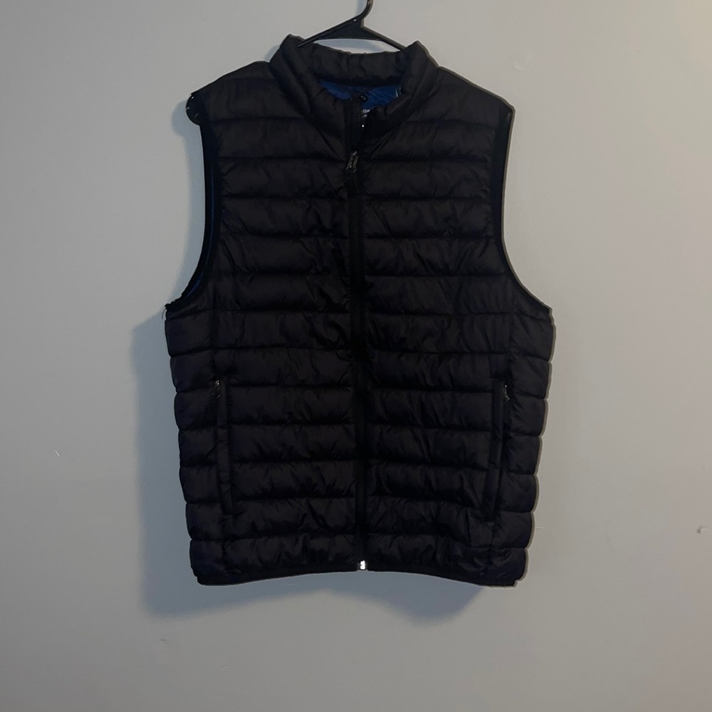 BRAND NEW Black Puffer Vest ‘Club Room Performance’ size M